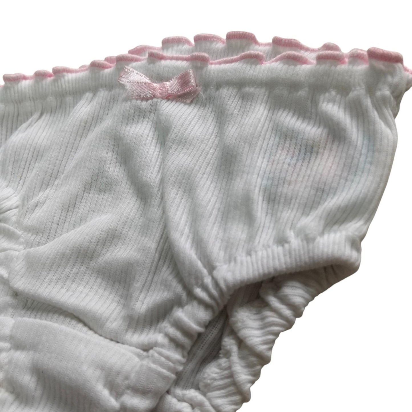 Minnies' & Mimi Stretchable Lettuce Edge Baby Panty 0-24 Month with Ribbon by 3pcs Available in Pink Yellow or Mint Green Size S M L