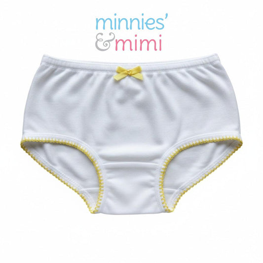 Minnies & Mimi White Panty w/ Single Fagoting Design With Ribbon for (12M-3Y)Available Size S/M/L 1pcs per order