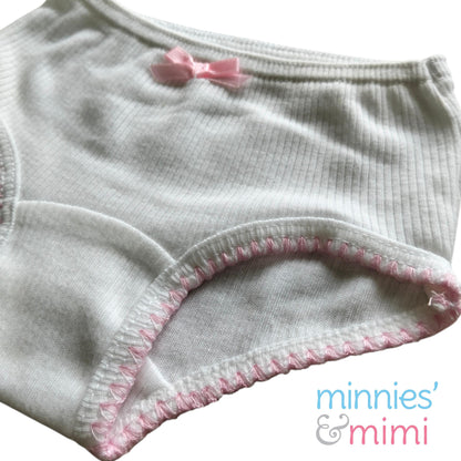 Minnies & Mimi White Stretchable Panty w/ Scallop Design with Ribbon for (12M-3Y) old available Size S/M/L by 1pcs