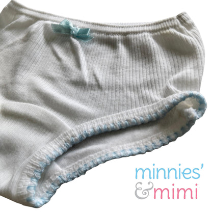 Minnies & Mimi White Stretchable Panty w/ Scallop Design with Ribbon for (12M-3Y) old available Size S/M/L by 3pcs