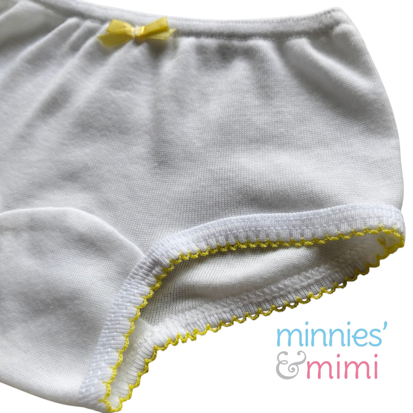 Minnies & Mimi White Panty w/ Single Fagoting Design With Ribbon for (12M-3Y)Available Size S/M/L 1pcs per order