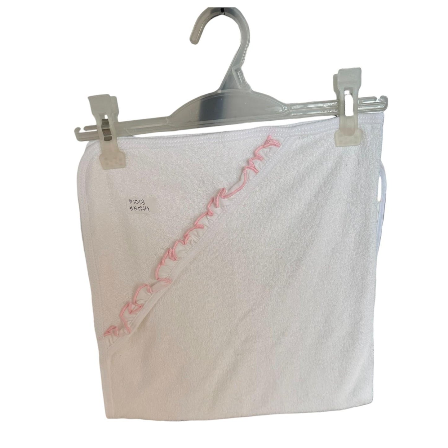 Minnies' & Mimi Bath Towel with Pink Ruffles 27 Inches x 27 Inches for 0-24 Months